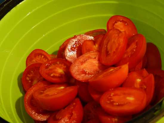 помидоры пальчиковые